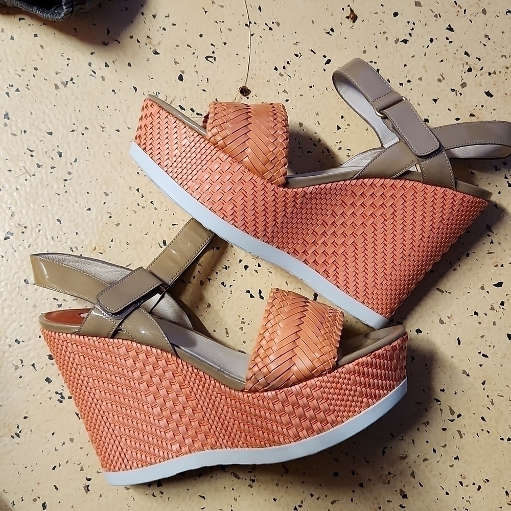 𝅺joan and David Daidona orange wedge size 10 EUC - Picture 3 of 6